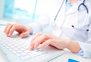 中大中雅：“疫”无反顾写担当